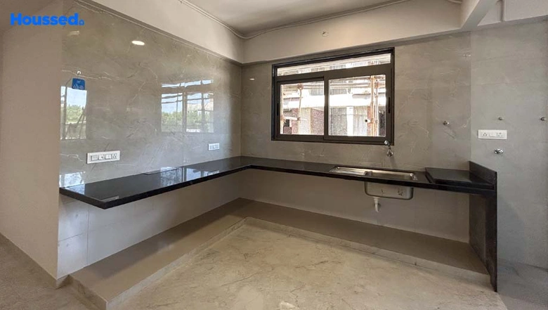 Sample Apartment of Milestone Regalia in Vesu, Surat - Image 113015