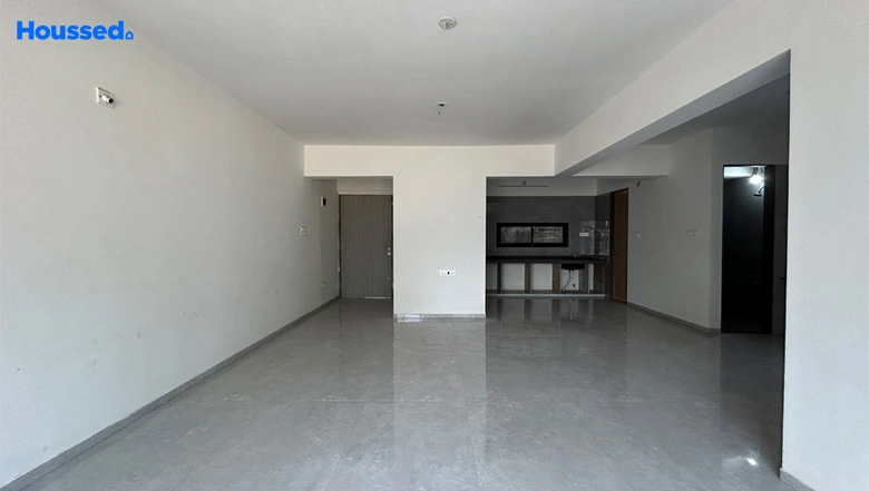 Sample Apartment of Vinayak Sarjan Luxuria in Sarthana Jakat Naka, Surat - Image 79549
