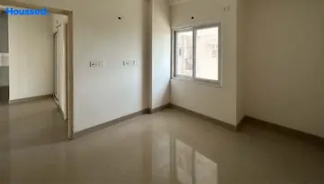 Sample Apartment of Antriksh Golf City - Image 57336