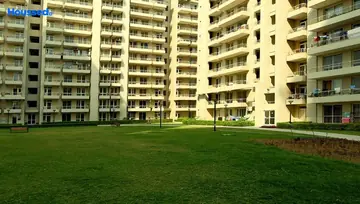 Amenities of Indiabulls Centrum Park - Image 8436