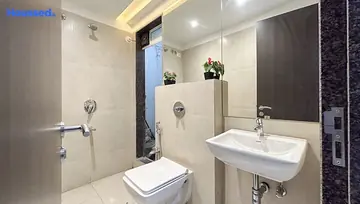 Sample Apartment of Puraniks Grand Central - Image 121973