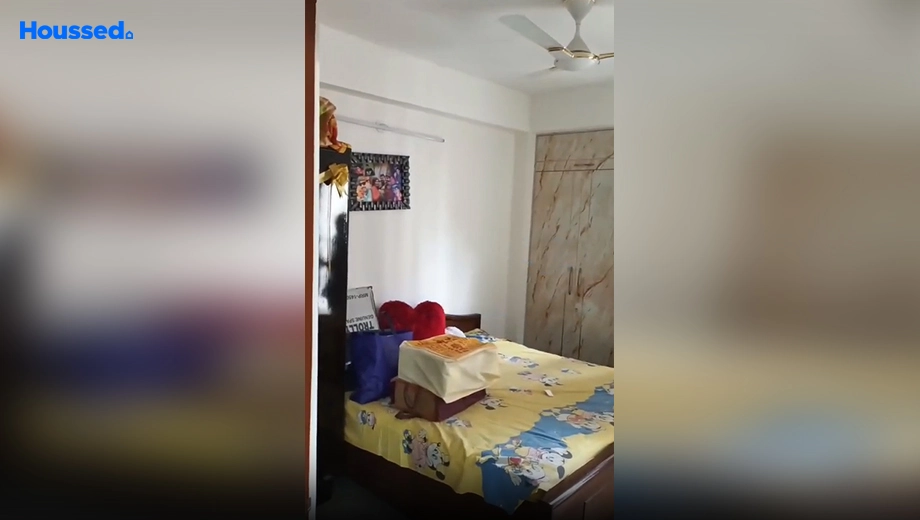 Project Image of 3 BHK Flat for Resale in VVIP Homes, Gaur City - Image 53765