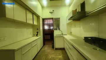 Sample Apartment of 4 BHK Flat for Resale in Motera, Ahmedabad - Image 55575
