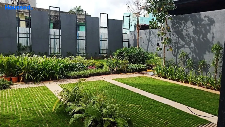 Amenities of 4 BHK Flat for Resale in Koyambedu - Image 59942