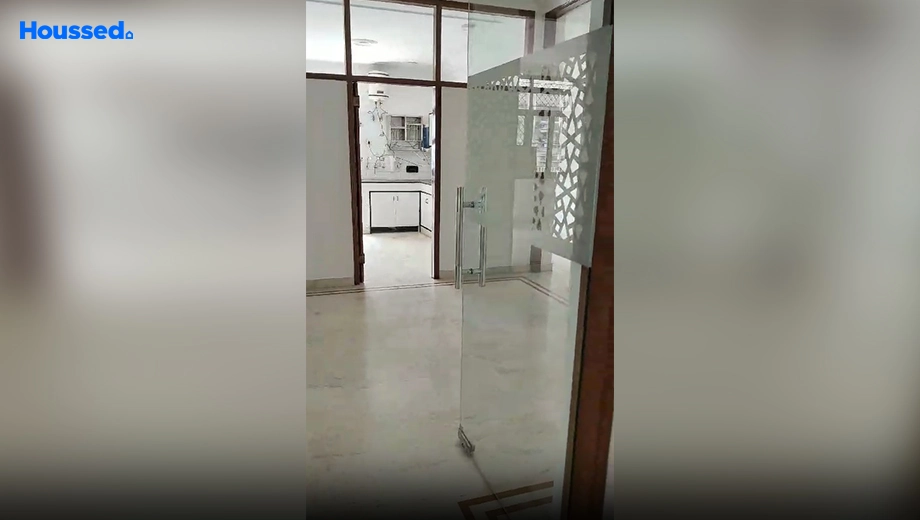 Project Image of 3 BHK Un-Furnished Flat for Rent in Defense Colony - Image 61396