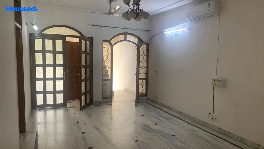 Project Image of 4 BHK Semi-Furnished Flat for Rent in Moti Bagh - Image 63267