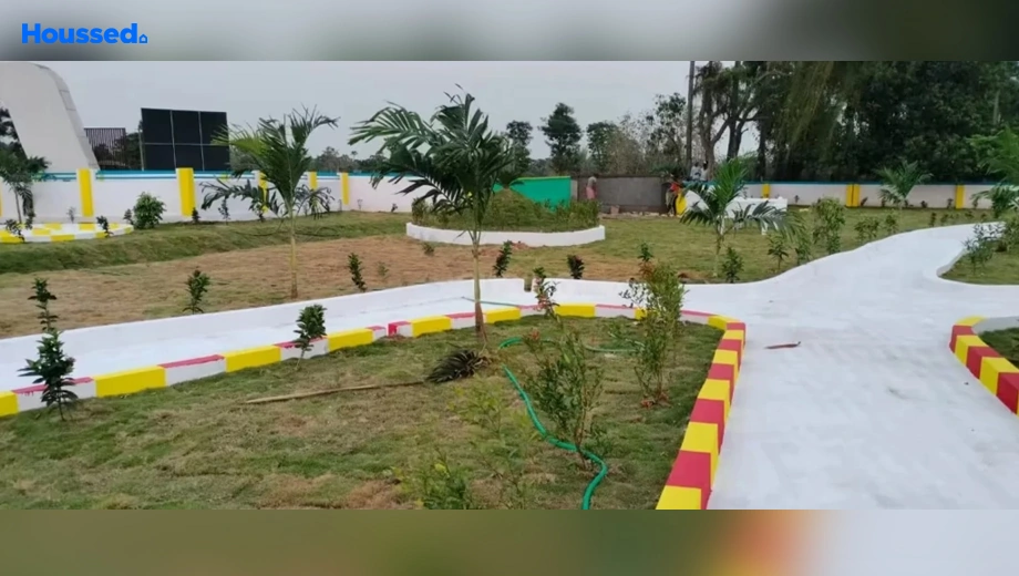 Project Image of Housing Plot/Residential Land for Resale in Bhogapuram - Image 76590