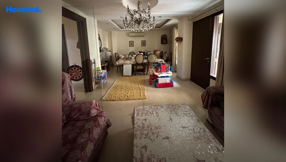 Amenities of 3 BHK Builder Floor for Resale in Rajouri Garden - Image 92075