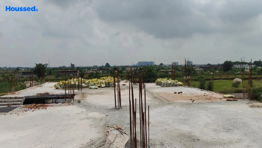 Amenities of Housing Plot/Residential Land for Resale in Yeida - Image 93812