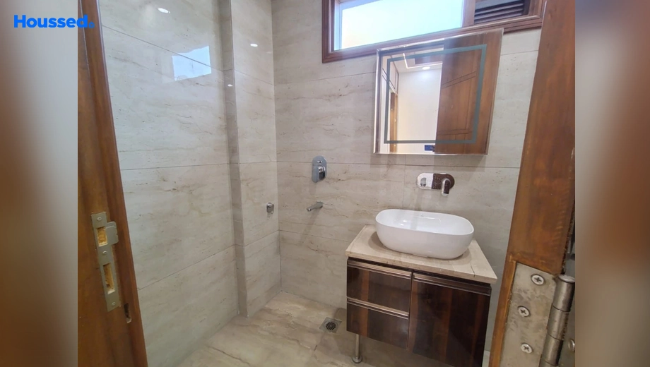 Project Image of 2 BHK Semi-Furnished Flat for Rent in Kalkaji - Image 94065