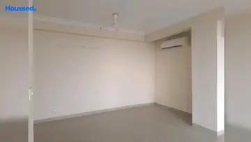 Project Image of 3 BHK Flat for Resale in Raheja Vedaanta Sector 108, Gurgaon - Image 96986