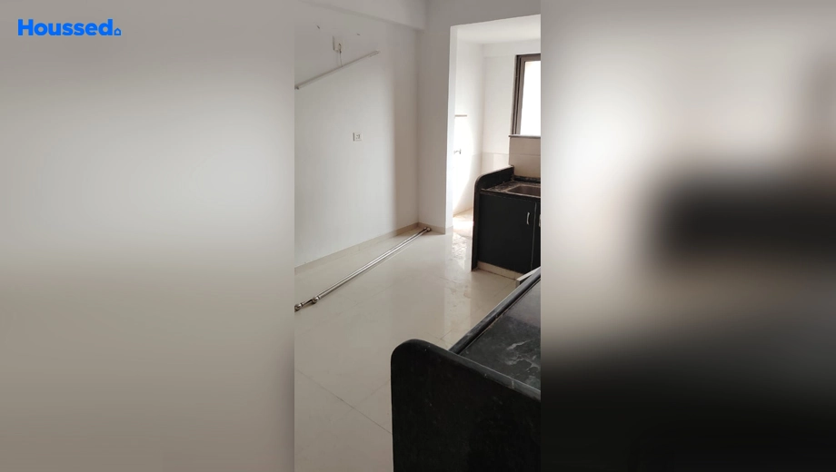 Project Image of 3 BHK Flat for Resale in Sanskruti Signius, Sargasan - Image 105762