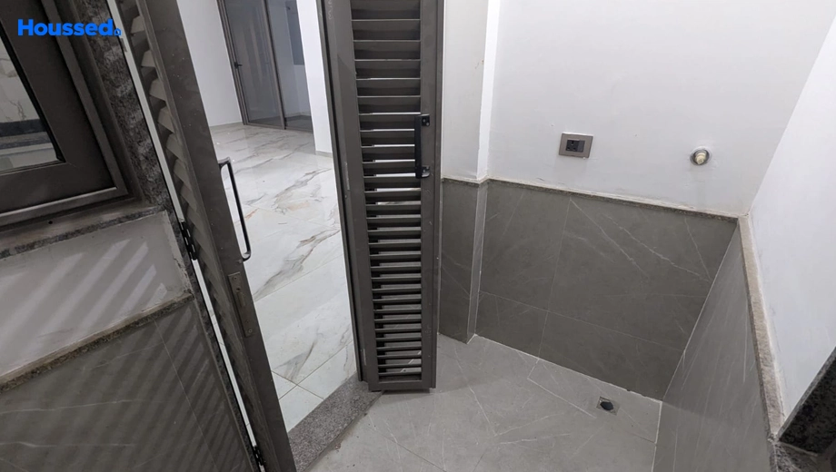 Project Image of 3 BHK Flat for Resale in Swagat Kingsland, Sargasan - Image 106207