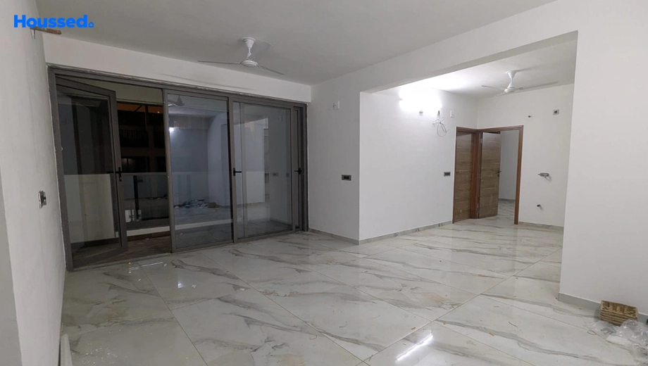 Project Image of 3 BHK Flat for Resale in Swagat Kingsland, Sargasan - Image 106213