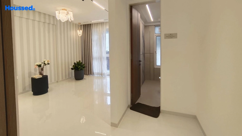Project Image of 4 BHK Flat for Resale in Senapati Bapat Road - Image 107507