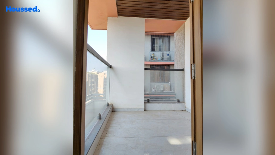 Project Image of 3 BHK Flat for Resale in Swara Crystal, Kudasan - Image 107741