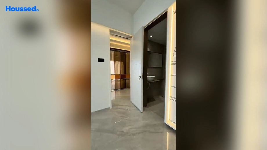 Project Image of 3 BHK Flat for Resale in Vesu - Image 108280