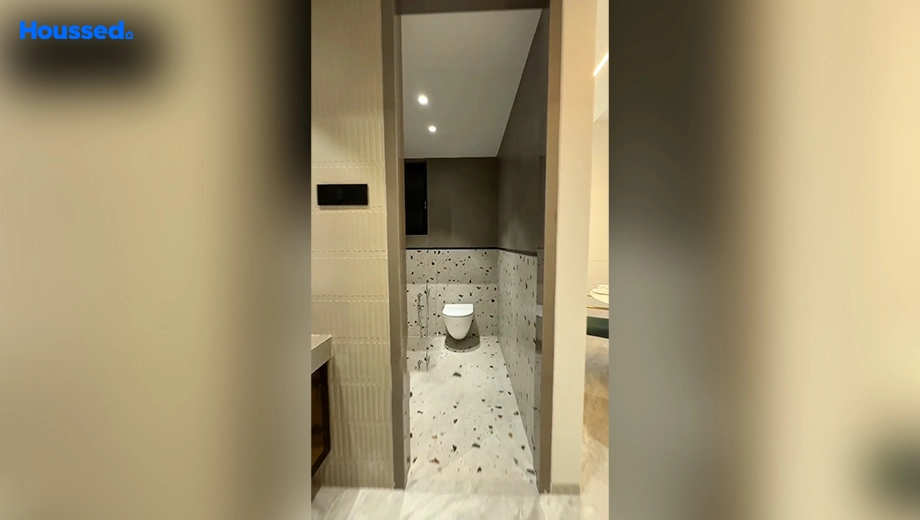 Project Image of 3 BHK Flat for Resale in Vesu - Image 108289