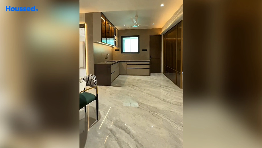 Project Image of 3 BHK Flat for Resale in Vesu - Image 108288