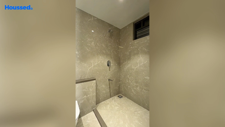 Project Image of 3 BHK Flat for Resale in Vesu - Image 108285