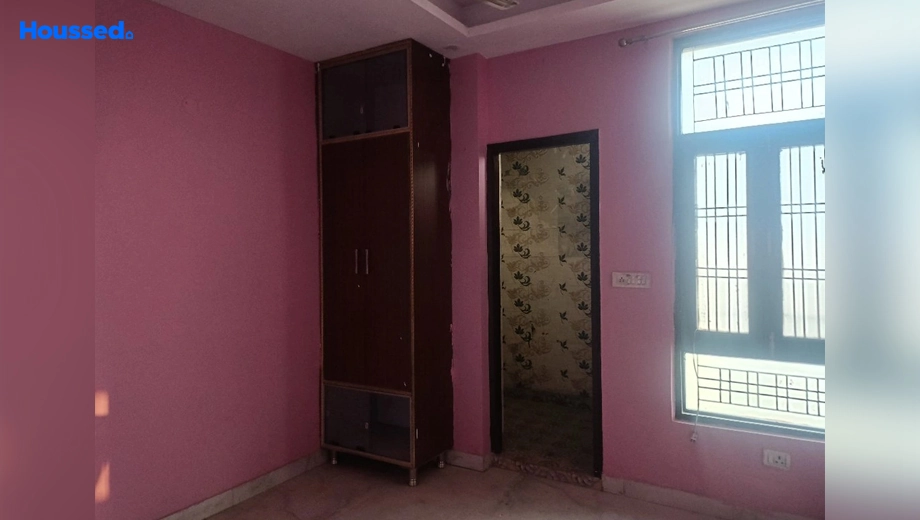 Project Image of 3 BHK Builder Floor for Resale in Sector 105 - Image 108375