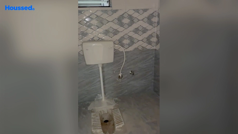 Amenities of 2 BHK Flat for Resale in Nehru Nagar - Image 108658