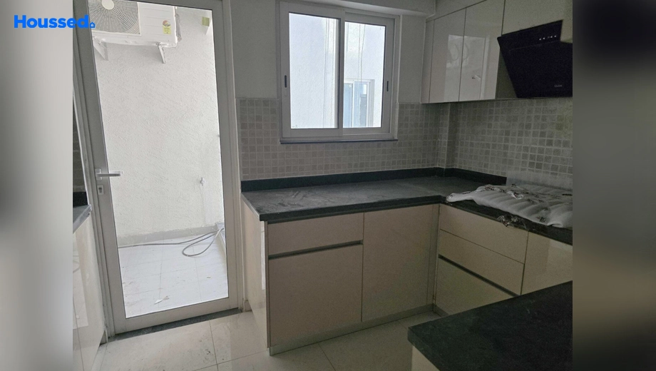 Project Image of 2 BHK Flat for Resale in Godrej Air, Sector 85 - Image 109106
