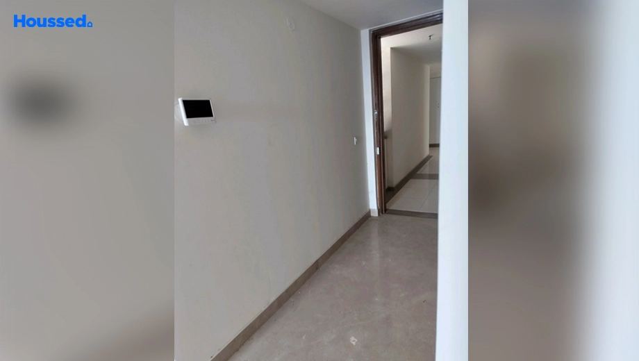 Project Image of 2 BHK Flat for Resale in Godrej Meridien, Sector 106 - Image 109156