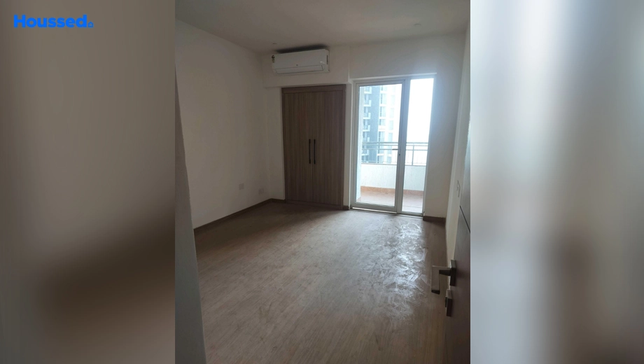 Project Image of 2 BHK Flat for Resale in Godrej Meridien, Sector 106 - Image 109159