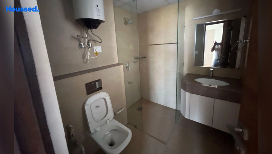 Project Image of 3 BHK Flat for Resale in Godrej Meridien, Sector 106 - Image 109172