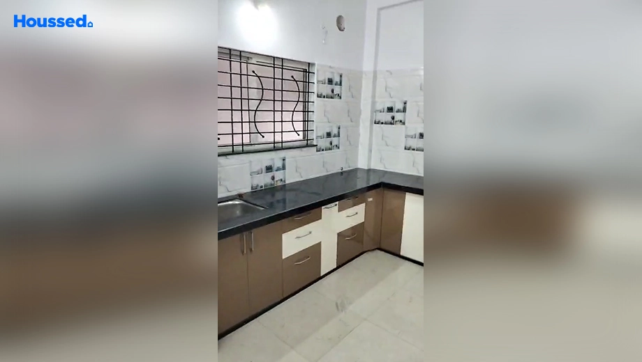 Project Image of 4.5 BHK House/Villa for Resale in Zingabai Takli - Image 109305
