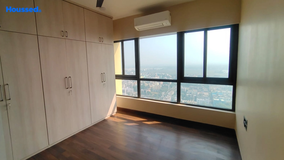 Project Image of 4 BHK Semi-Furnished Flat for Rent in Ambuja Utalika Luxury, Mukundapur - Image 109877