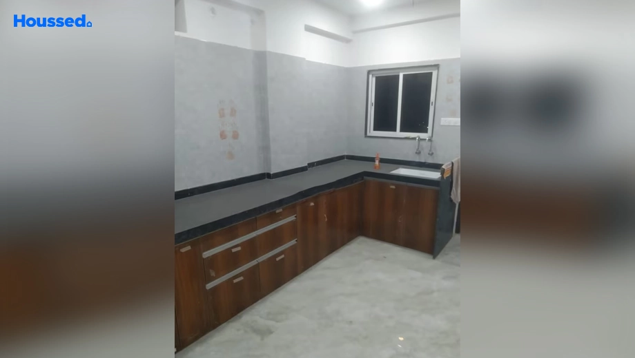 Project Image of 3 BHK Semi-Furnished Flat for Rent in New Manish Nagar - Image 110356