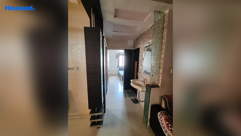 Amenities of 2 BHK Flat for Resale in Nikol - Image 111637