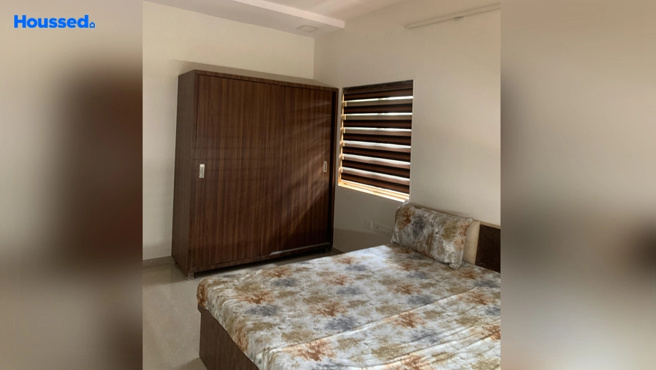 Project Image of 4 BHK Flat for Resale in Gokuldham - Image 111647
