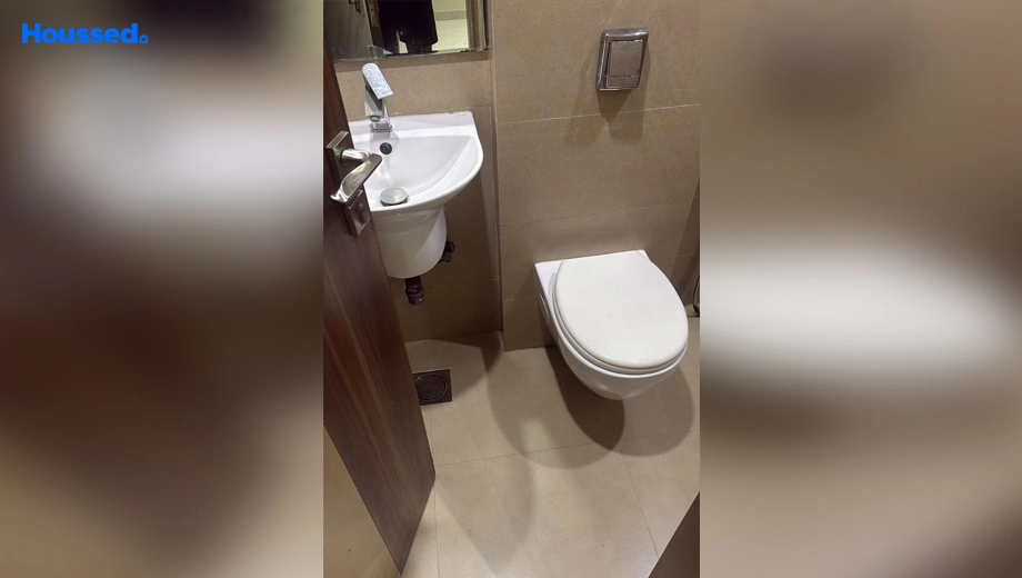 Project Image of 4 BHK Flat for Resale in Happy Green Victory, Vesu - Image 112579