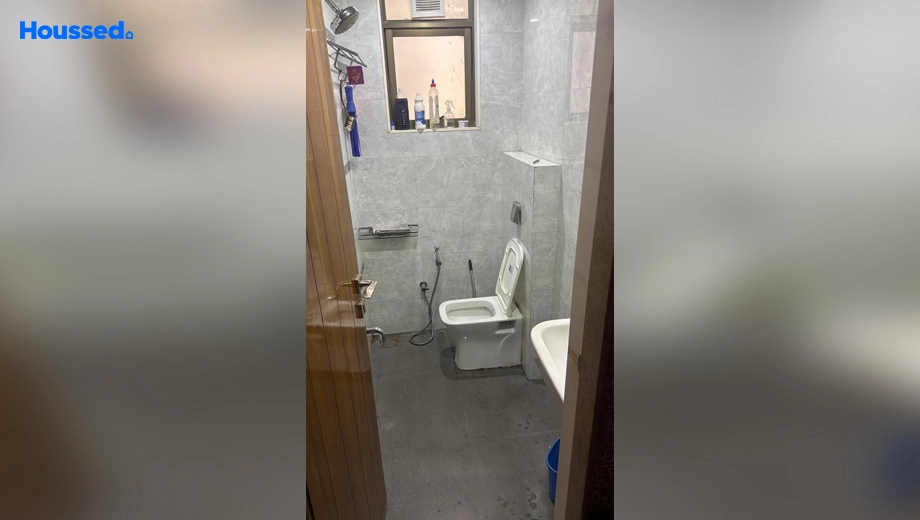 Project Image of 4 BHK Flat for Resale in Happy Green Victory, Vesu - Image 112582