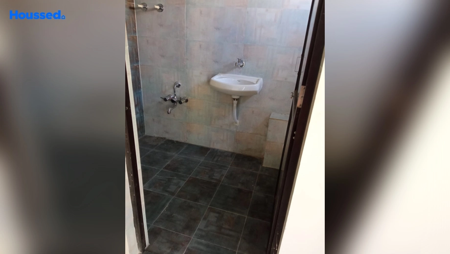 Project Image of 3 BHK Semi-Furnished House/Villa for Rent in Makarpura - Image 112995
