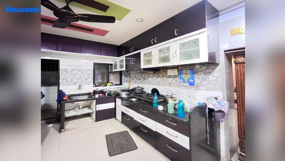 Project Image of 3 BHK Semi-Furnished Flat for Rent in Manjalpur - Image 113016