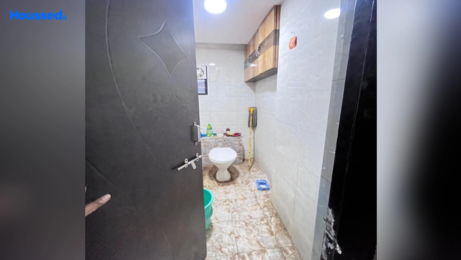 Project Image of 3 BHK Semi-Furnished Flat for Rent in Manjalpur - Image 113022