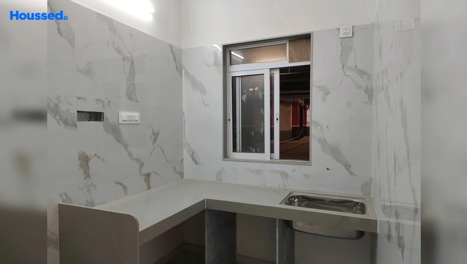 Project Image of 2 BHK Flat for Resale in Dotom Isle, Kandivali West - Image 113063