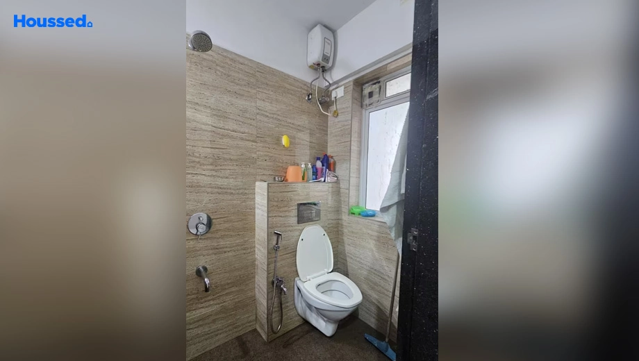 Project Image of 2 BHK Flat for Resale in Royal Oasis, Malad West - Image 113577