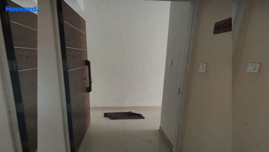 Sample Apartment of 3 BHK Flat for Resale in Kalali - Image 113704