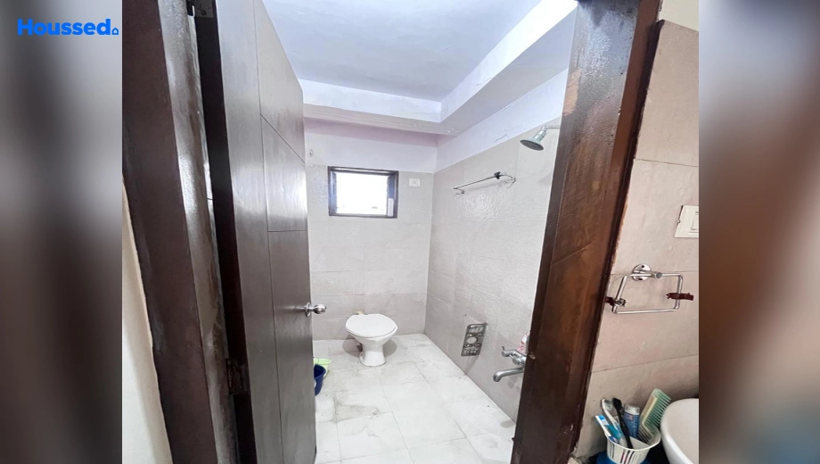 Sample Apartment of 2 BHK Flat for Resale in Atladara - Image 113752