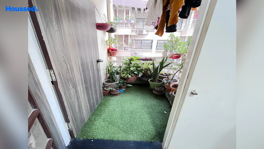 Sample Apartment of 3 BHK Flat for Resale in Maneja - Image 113879