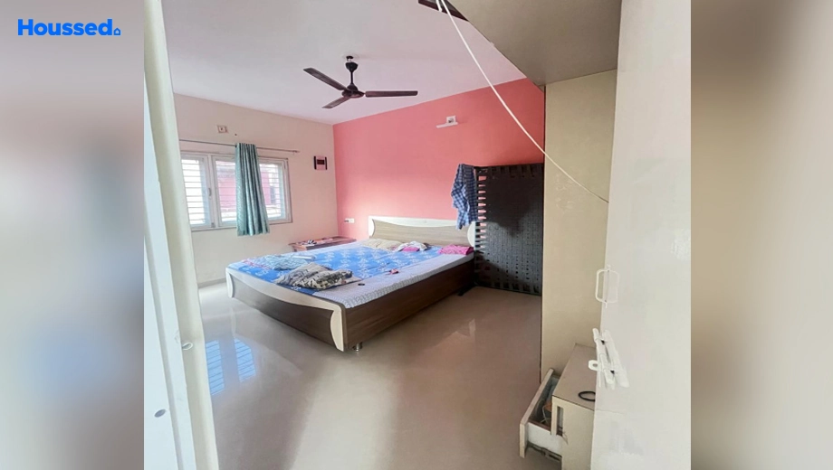Sample Apartment of 3 BHK House/Villa for Resale in Makarpura - Image 114199