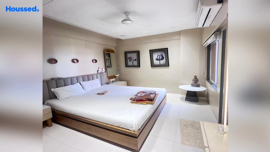 Sample Apartment of 3 BHK Flat for Resale in Tarsali - Image 114257