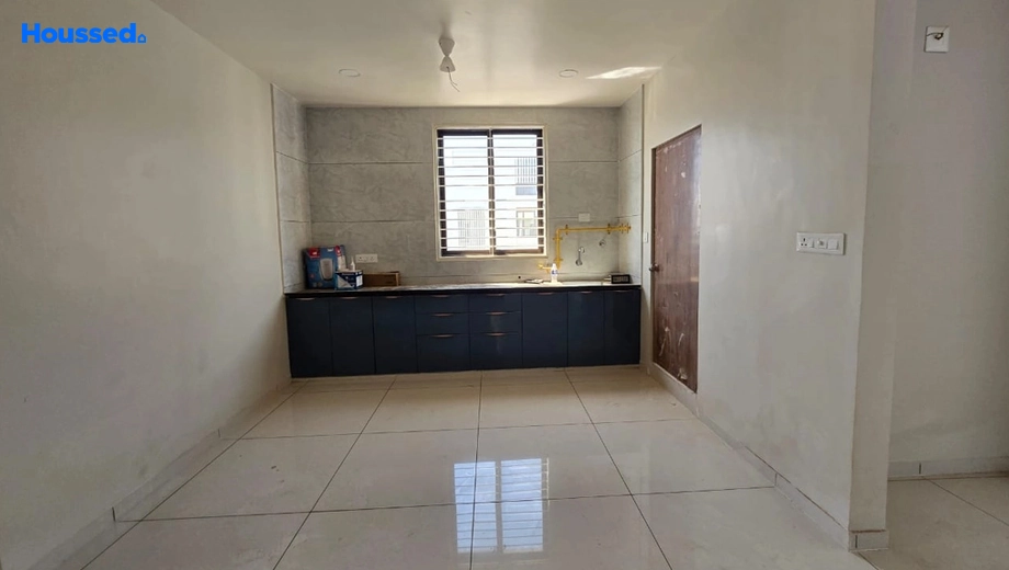 Project Image of 3 BHK Semi-Furnished Flat for Rent in Harni - Image 114742