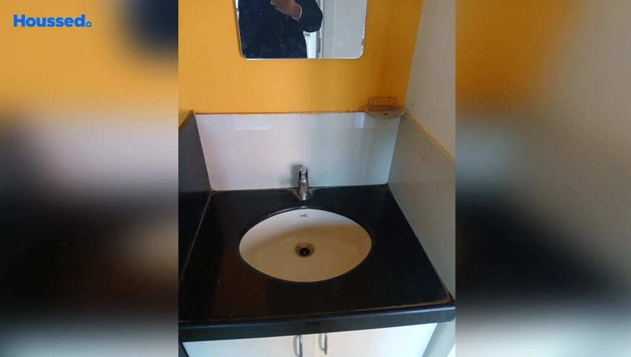 Project Image of 2 BHK Semi-Furnished Flat for Rent in Tapovan Road - Image 114720