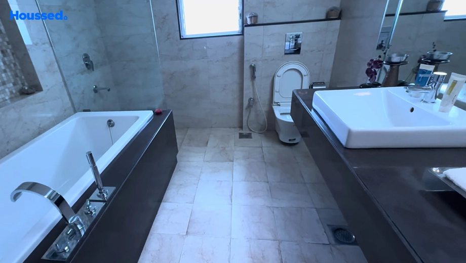 Project Image of 3 BHK Flat for Resale in Lodha Meridian, Kukatpally - Image 115454